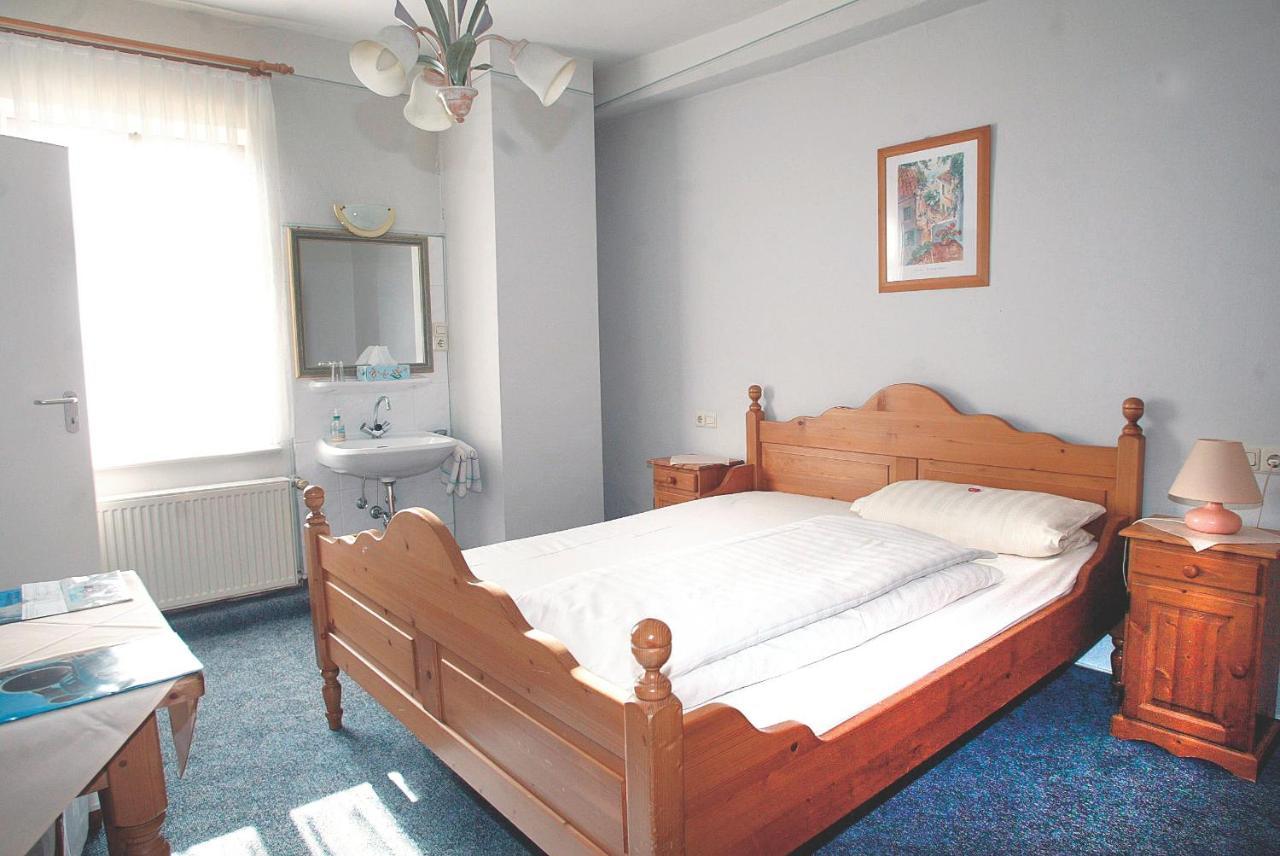 Ehlener Poststuben Hotel Habichtswald Room photo